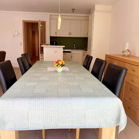 아파트 Apartment In Nieuwpoort With Ocean Views