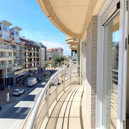 In With Ocean Views Apartman Nieuwpoort