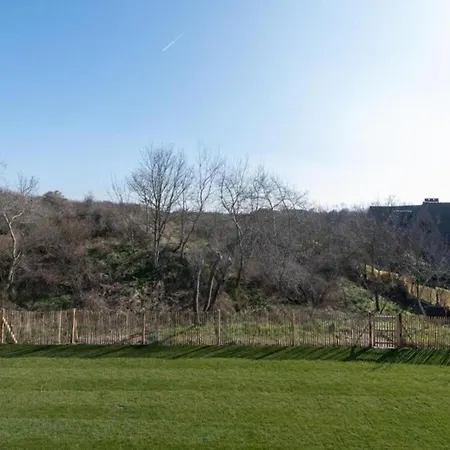 In With Ocean Views 尼乌波特